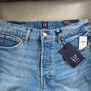 *NWT* Straight Leg Gap Jeans